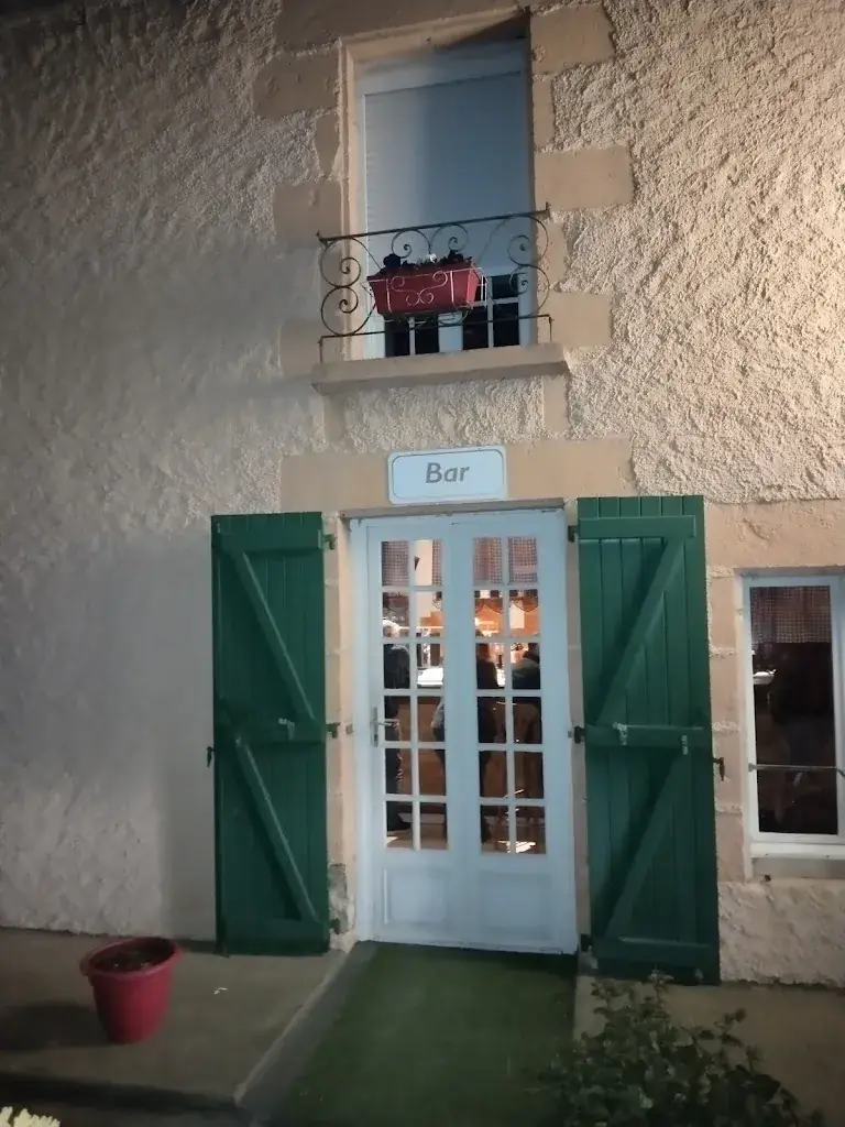 François LEPAGE_Relai de la Pazioterie_Coulombiers_review