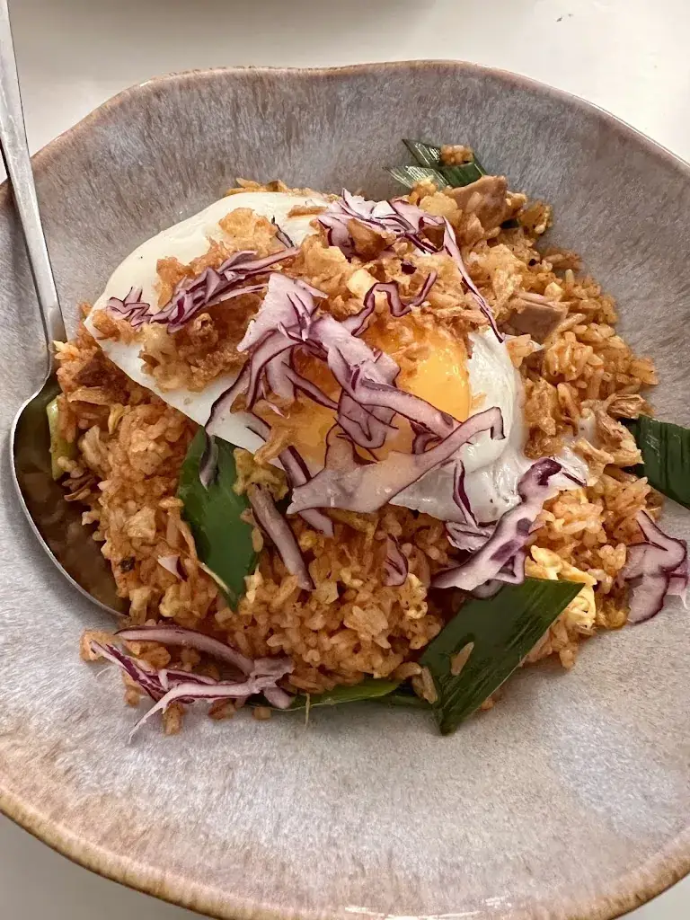 A. Sadreddini_Santosha Cenon_Cenon_review