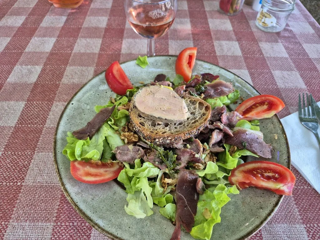 Restaurant Guinguette - La Plage_Mouliets-et-Villemartin_slider_image_3