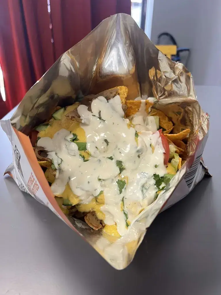 PARTOUT TA FRITE restaurant in Castillon-la-Bataille