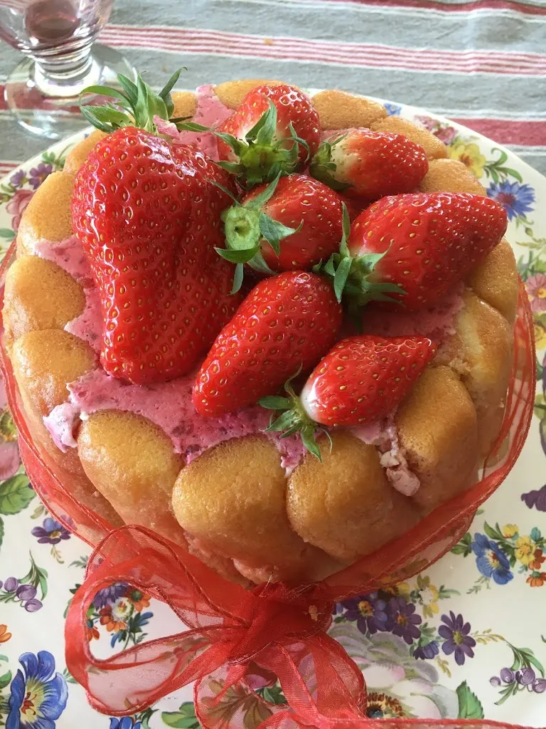 Restaurant Chez Sylvie By MALVINA_Pujols_slider_image_2