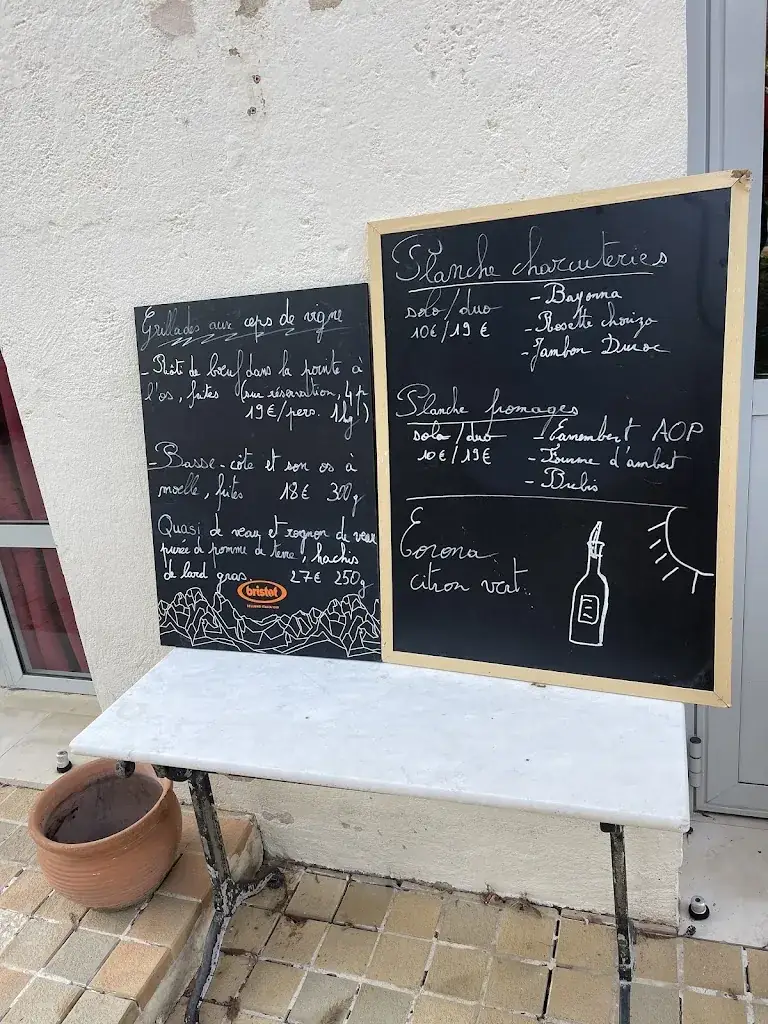 Menu_La Pointe à l'Os_Saint-Philippe-d'Aiguille_image_1