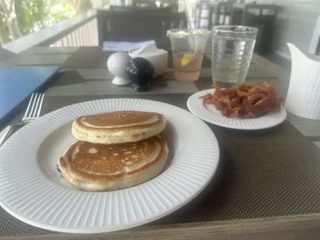 Menu_La Pointe à l'Os_Saint-Philippe-d'Aiguille_image_2