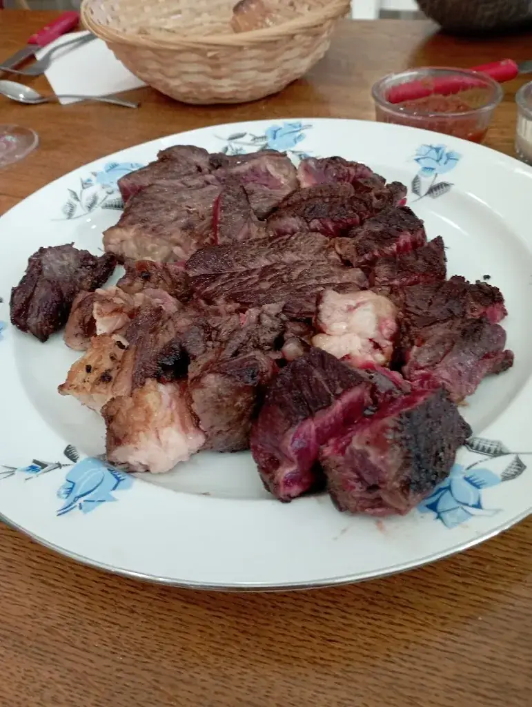 La Pointe à l'Os_Saint-Philippe-d'Aiguille_slider_image_2