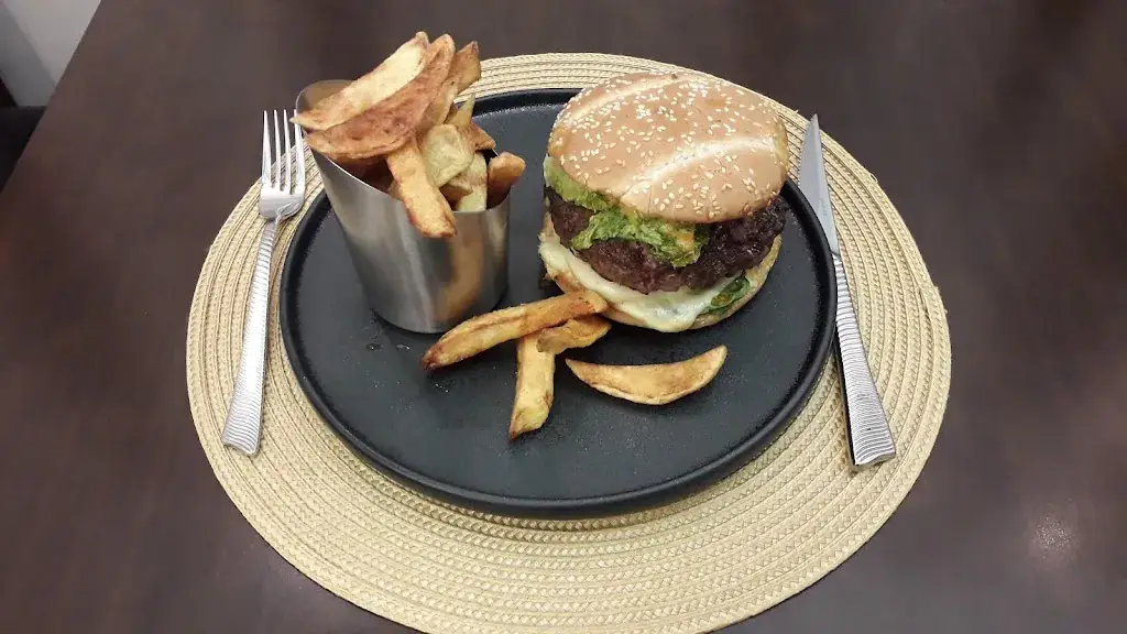 La Brasserie du Centre_Castillon-la-Bataille_slider_image_2