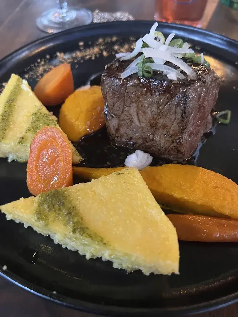 Ross Cruickshank_Bistro Rigaud_Mouliets-et-Villemartin_review