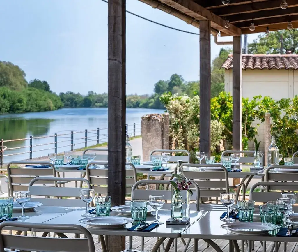 Bistro Rigaud restaurante en Mouliets-et-Villemartin