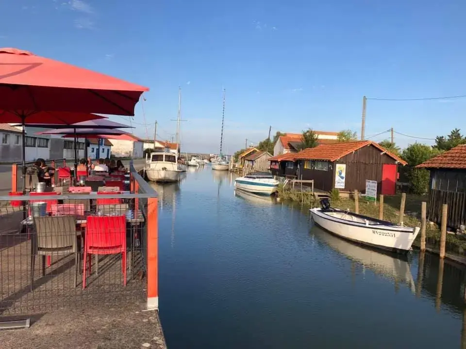 La Cabane de Chat'sa_Chaillevette_slider_image_3