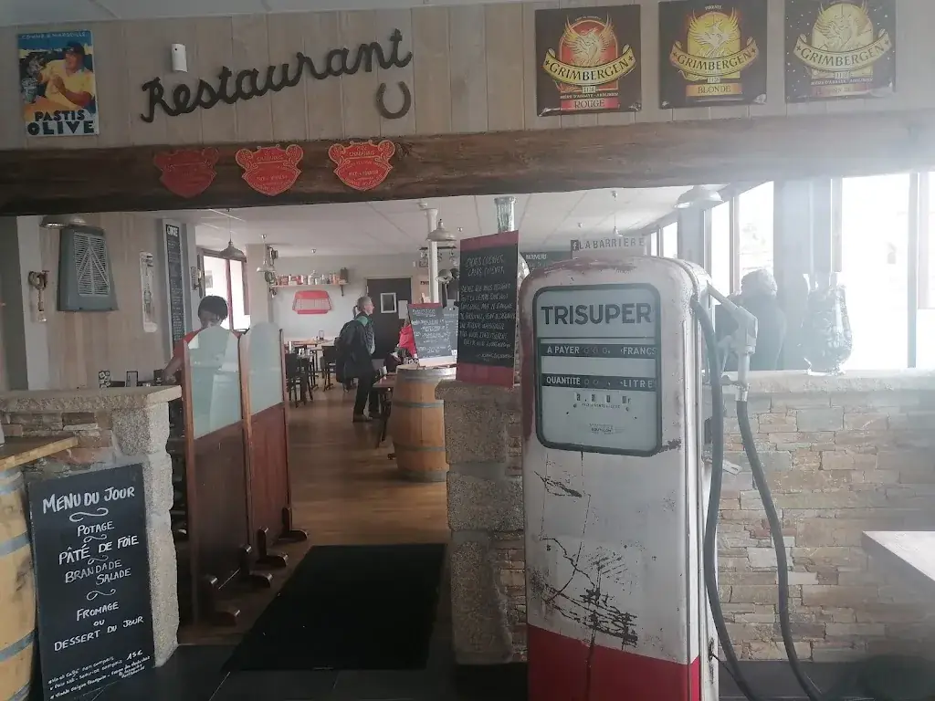 Hôtel Restaurant La Barrière_Chabanais_slider_image_3