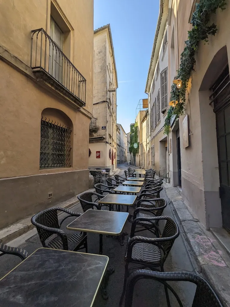 Le Chabanais_Nîmes_slider_image_1