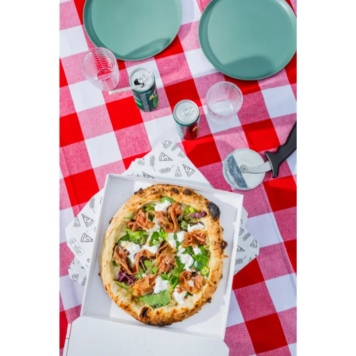 REVIENVIT (Pizza Sébastien) restaurant in Chabanais