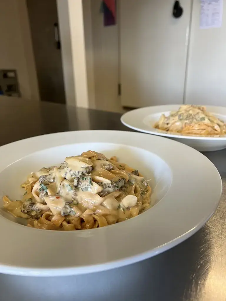 Menü_RISTORANTE PIZZERIA LA BELLA VISTA_Vercorin_Bild_8