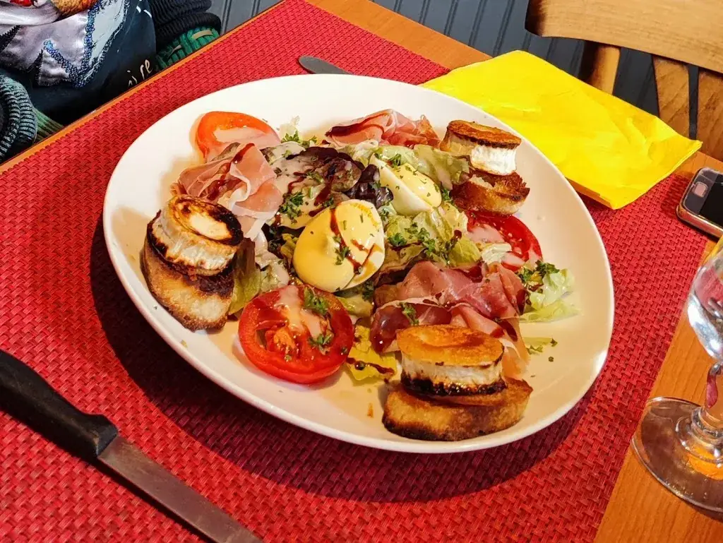 vincent boucher_Le flore_Chalais_review