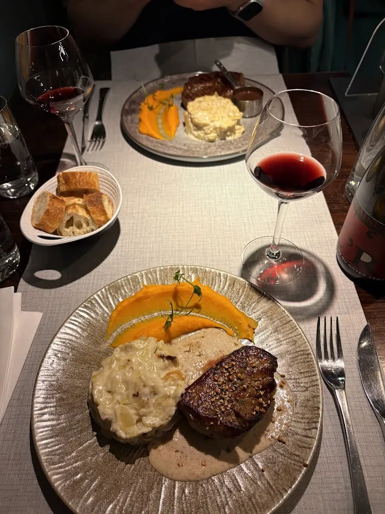 Moon light_Le Goût des Autres_Grenoble_review