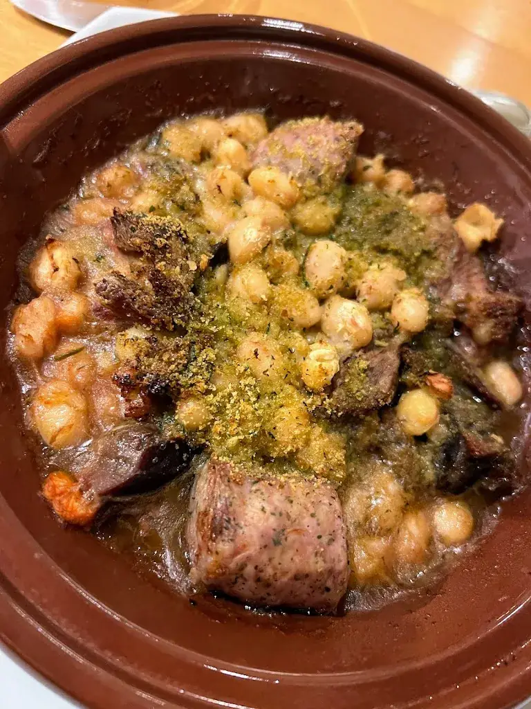 Yoram Z_LA TABLE DU POUYAUD_Champcevinel_review