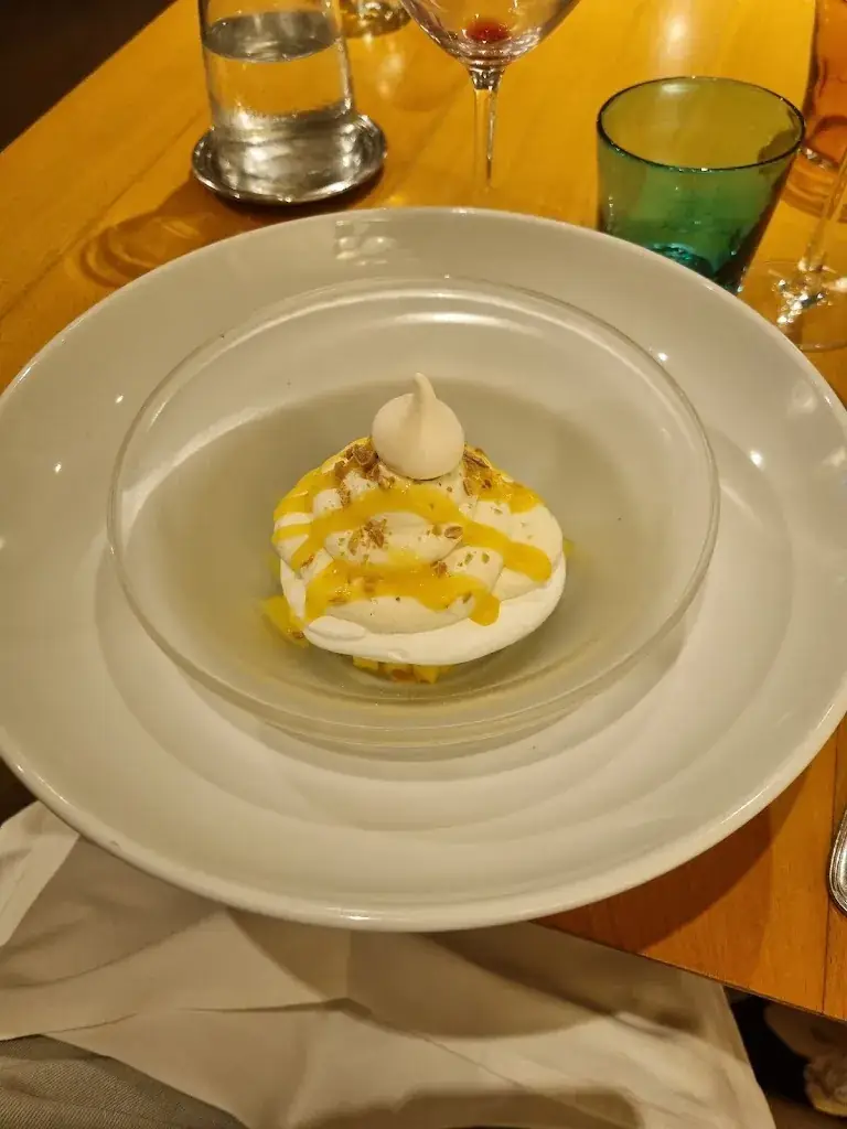 quentin desmarthon_LA TABLE DU POUYAUD_Champcevinel_review