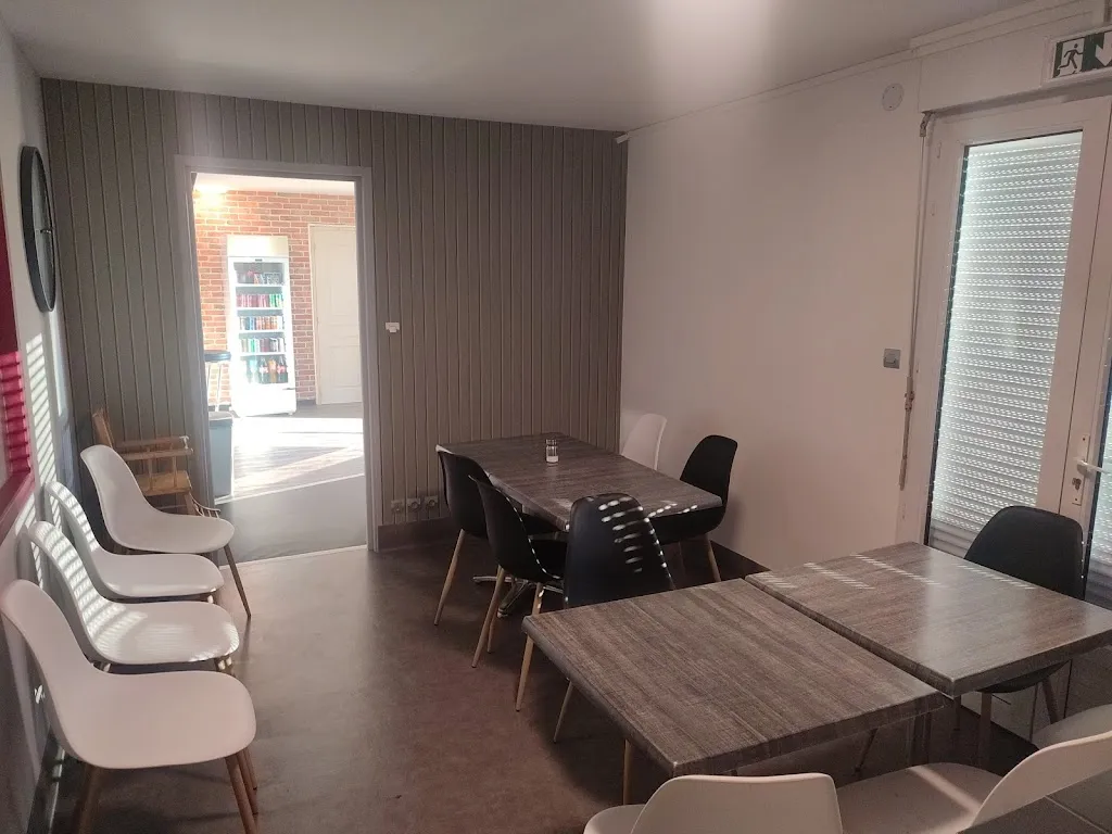 Allo coujina restaurant in Champdeniers