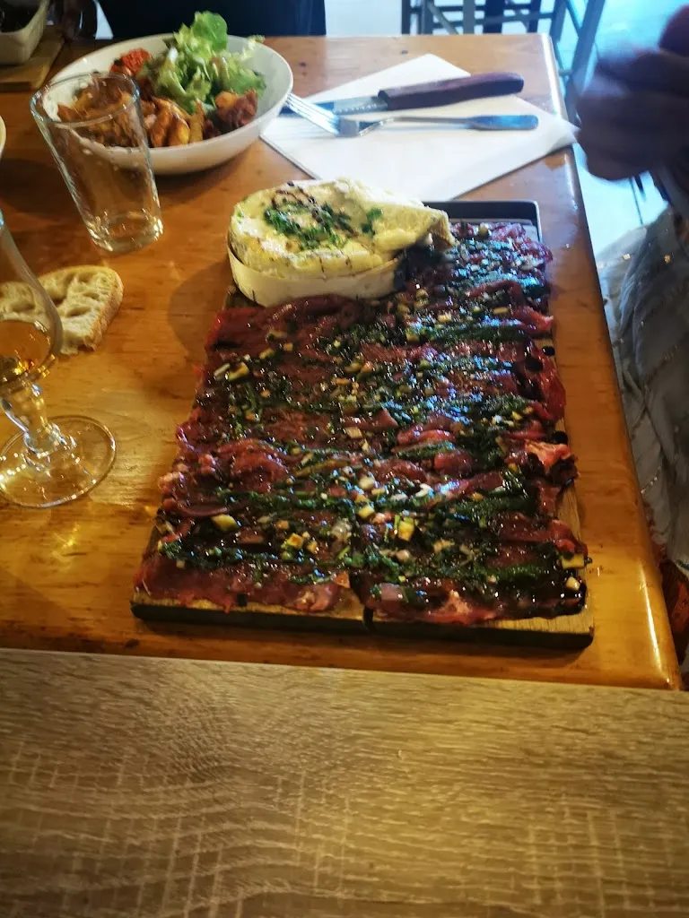 Jennifer GIREAU_Le Marquant_Champniers_review