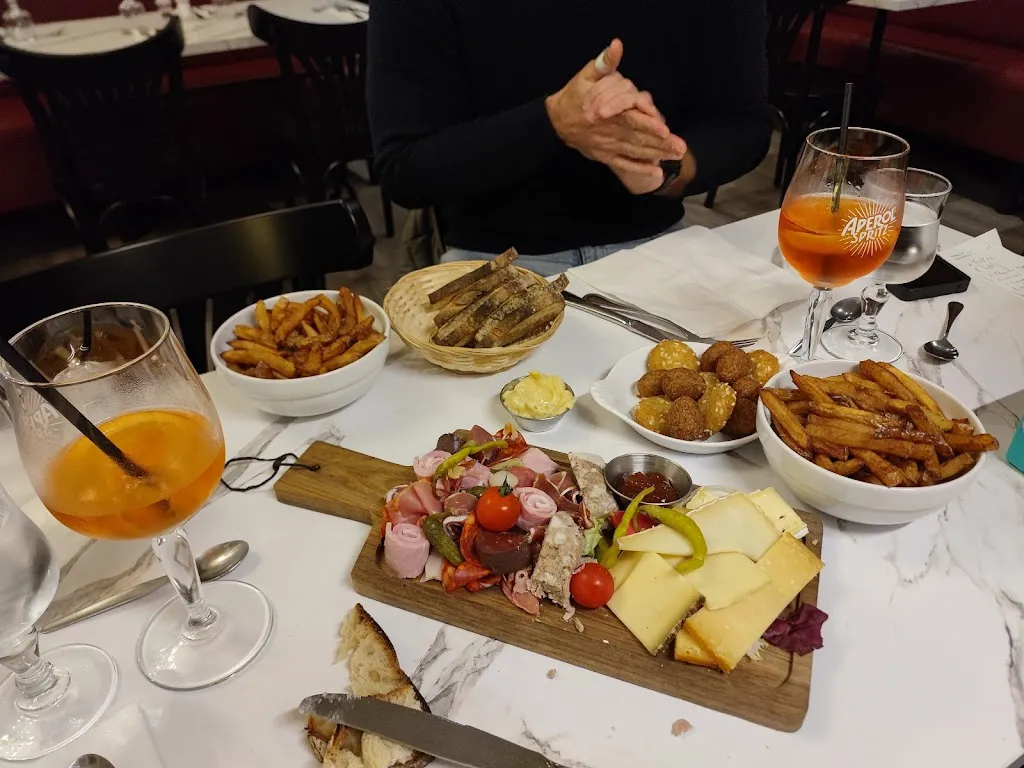 Laura ISIDORO_Bistrot Le Bourg - Bar et Restaurant à Champniers_Champniers_review