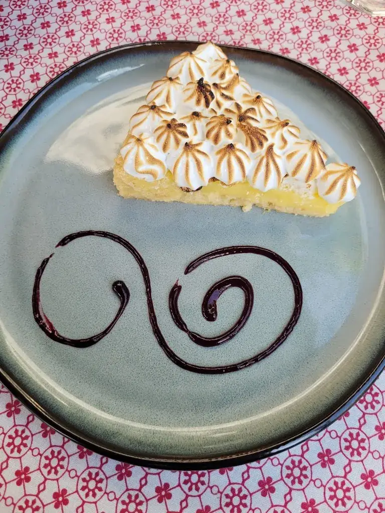 Nikki Morgan_Auberge de la Fontaine_Chaniers_review