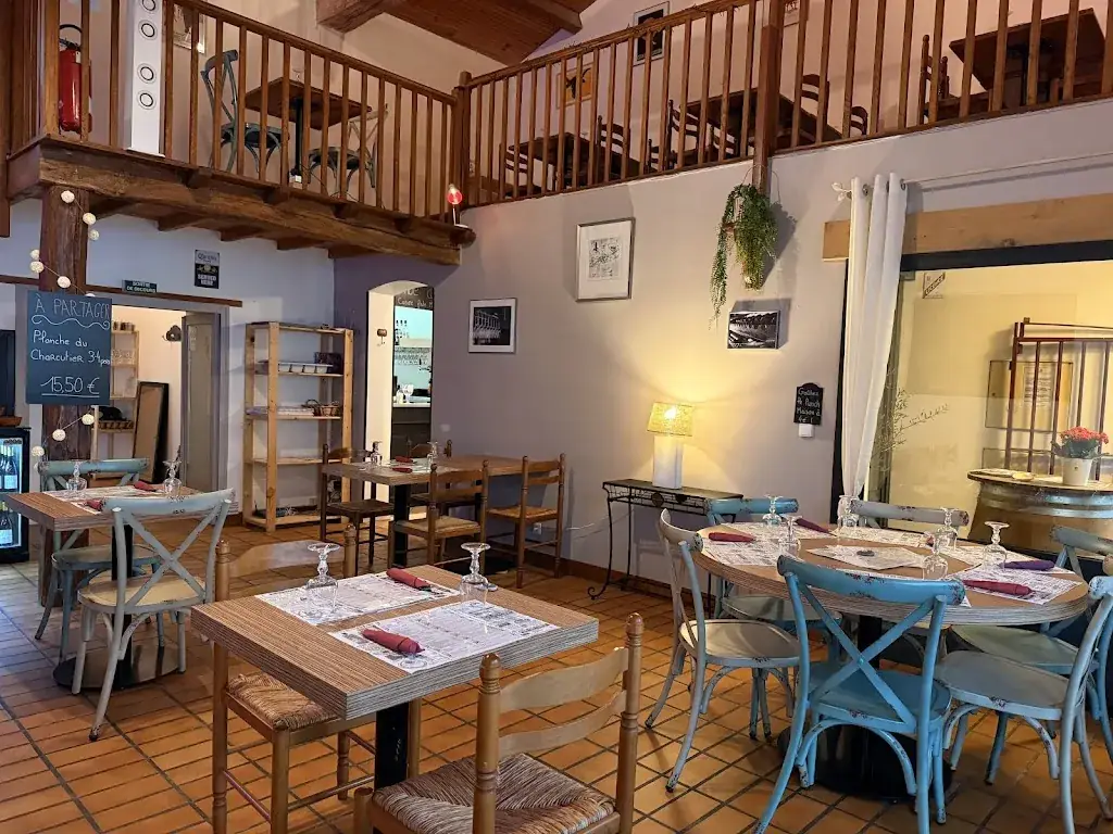 l'Annexe restaurant in Chaniers