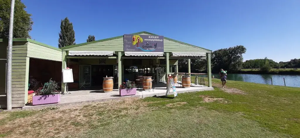 La Guinguette de Chaniers restaurant in Chaniers