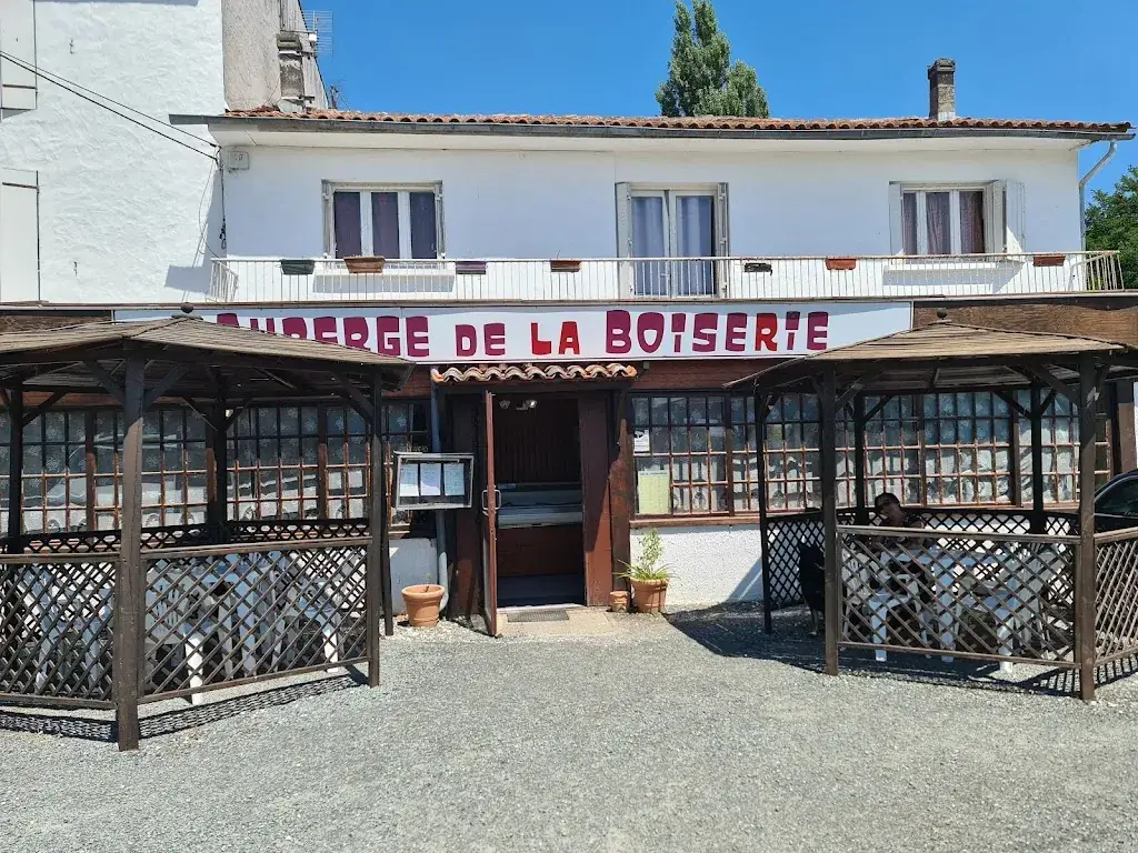 Auberge de la Boiserie_Chaniers_slider_image_1