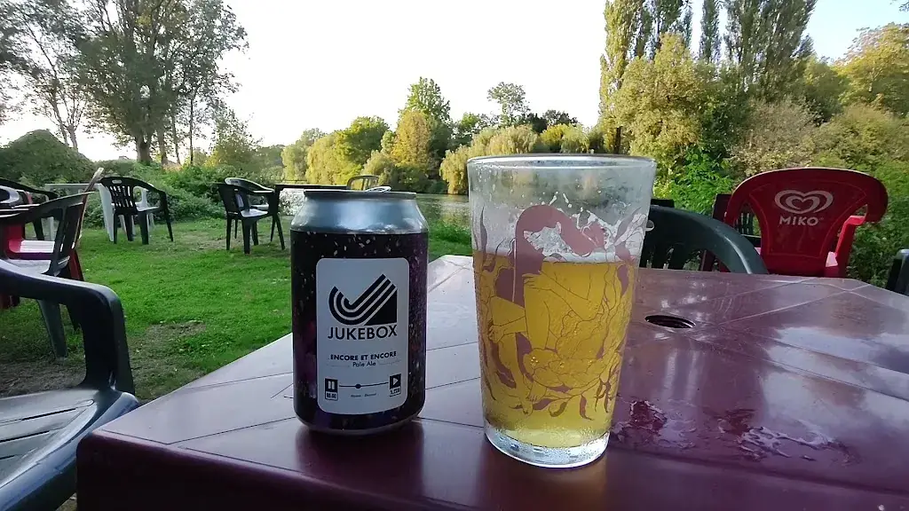 La Paillote de la baine à Roulette_Chaniers_slider_image_2