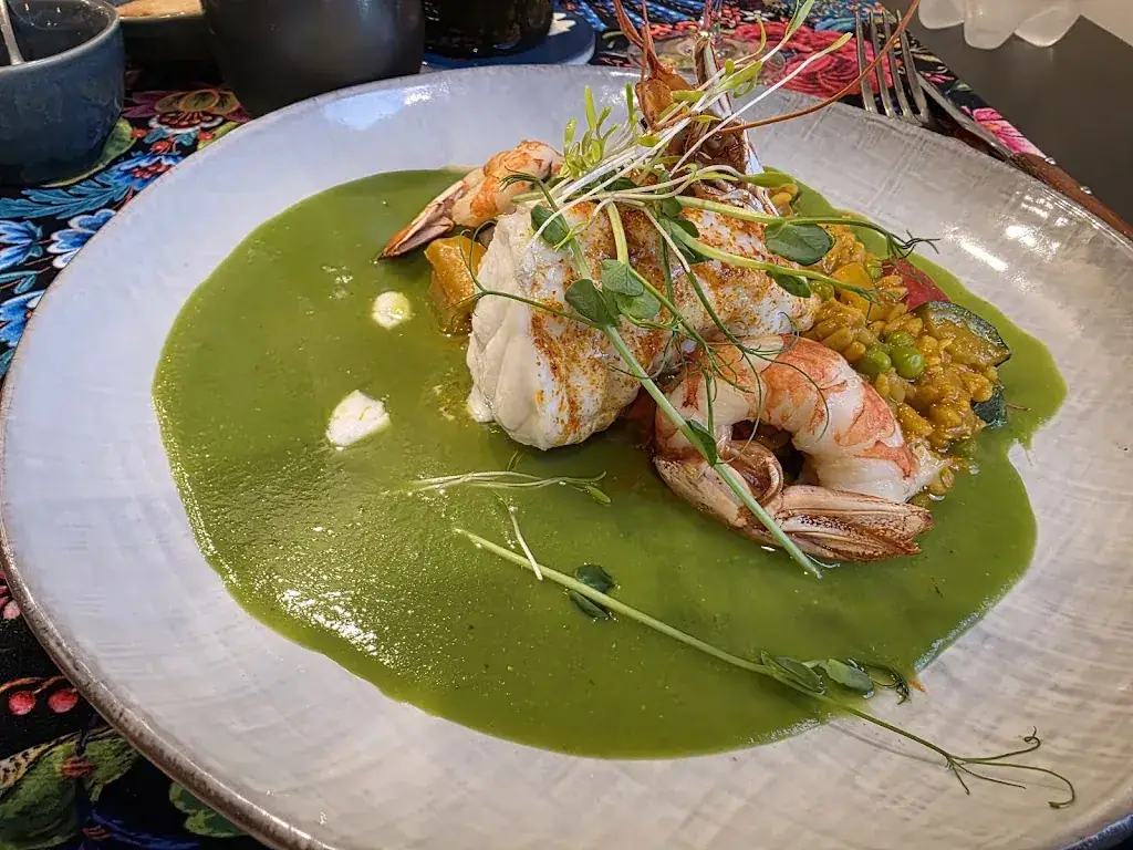 Jonathan Lin_Restaurant la cave passe a table_Saintes_review