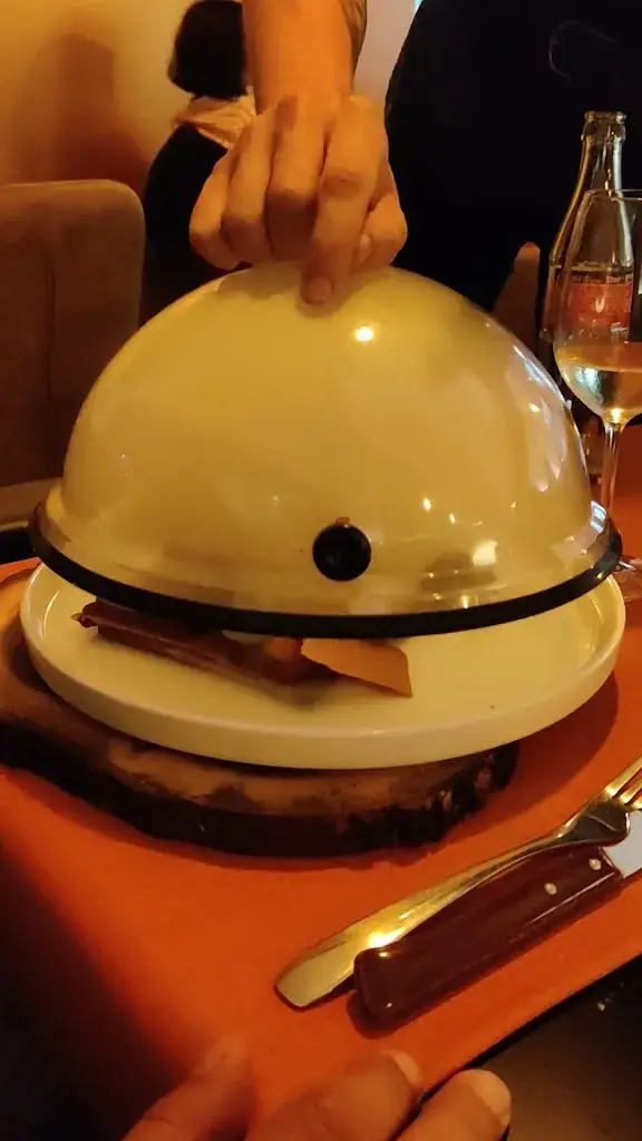 L'Insolite_Saintes_slider_image_2