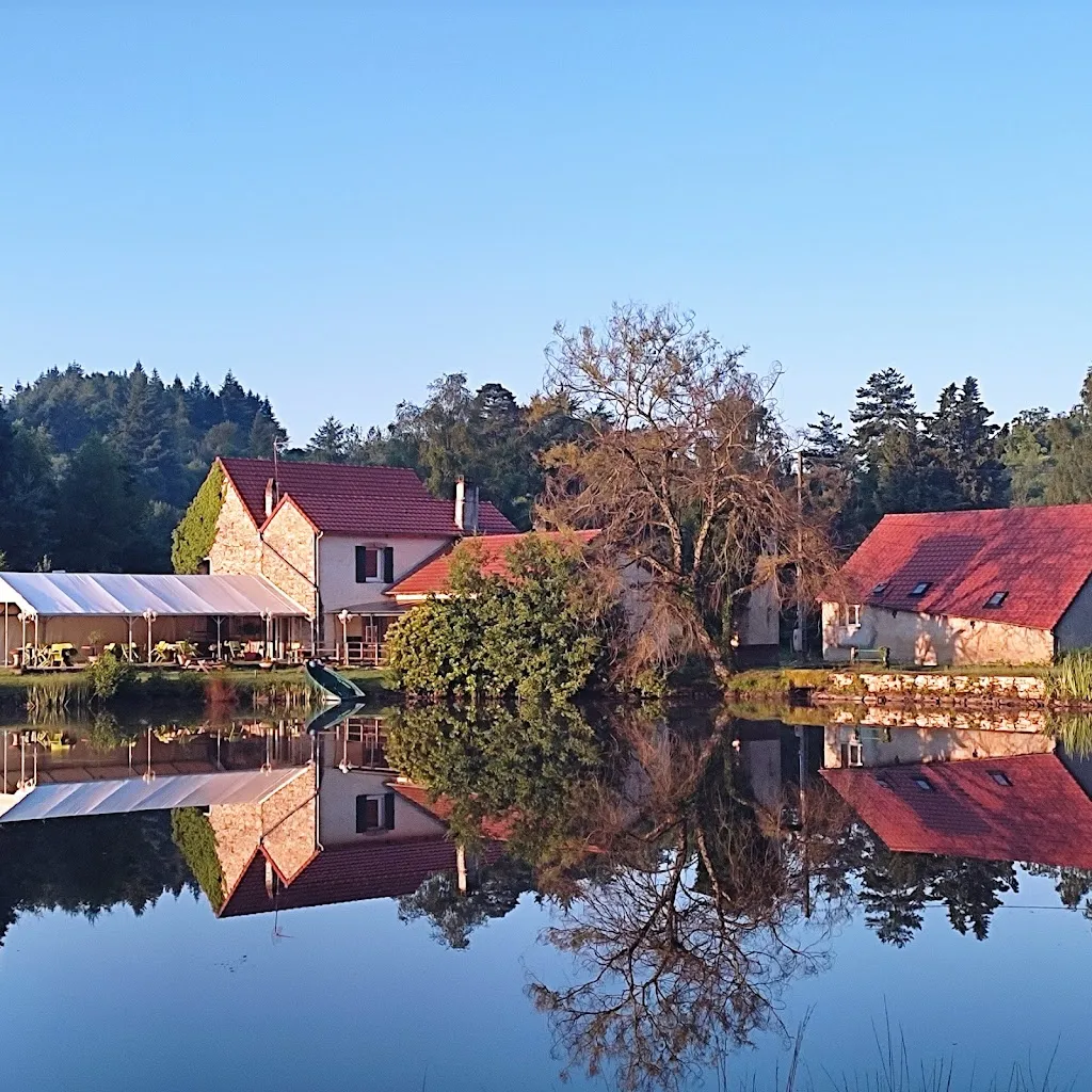 Domaine du Moulin de Lachaud_Sainte-Fortunade_slider_image_3