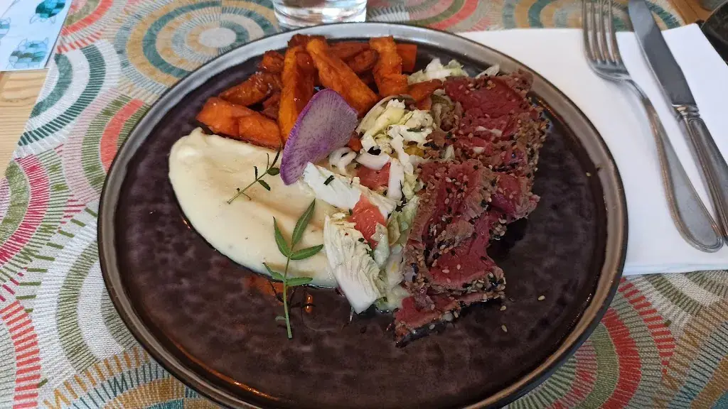 Marta Sans_Restaurant L'Aiguillage_Grenoble_Bewertung