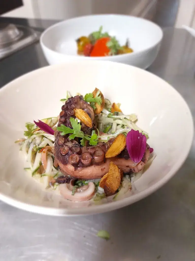 Restaurant L'Aiguillage_Grenoble_slider_image_2