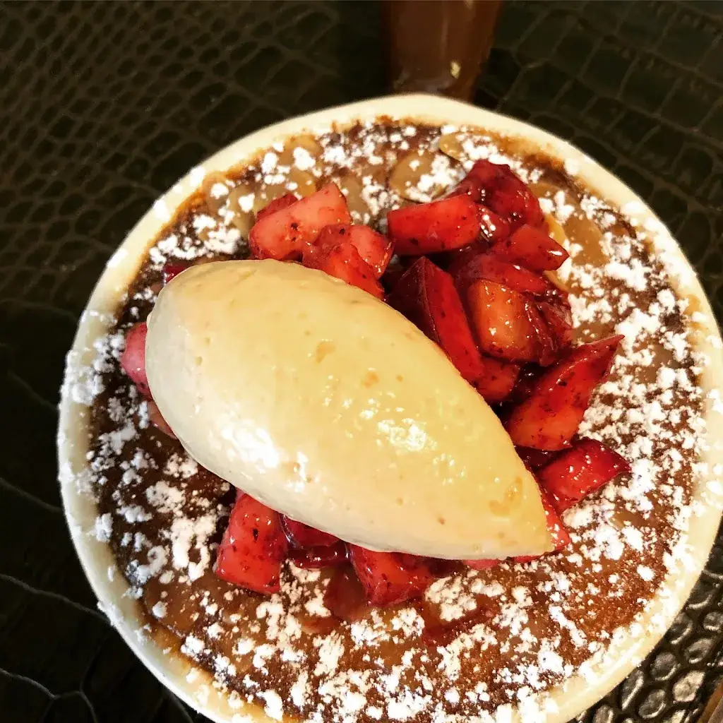 Le BO _Tulle_slider_image_3