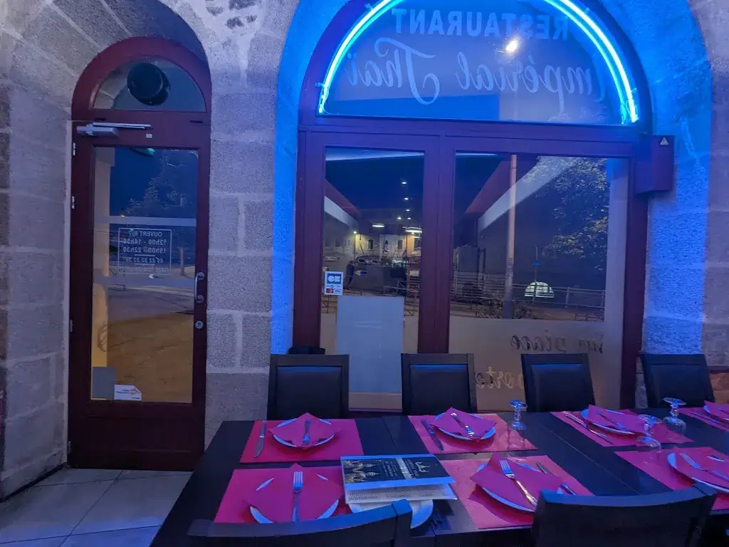 Impérial Thaï_Tulle_slider_image_3