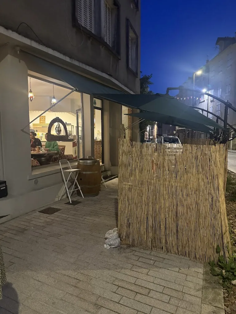 Moneytimes_LE LIBAN_Tulle_recensione