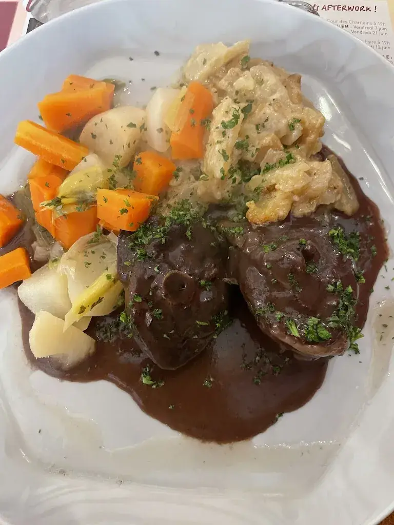 Lola Myr_La Table d'Océane_Charroux_review