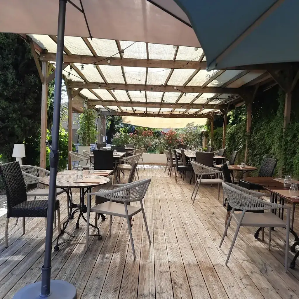 le QuartierG restaurant in Chasseneuil-sur-Bonnieure