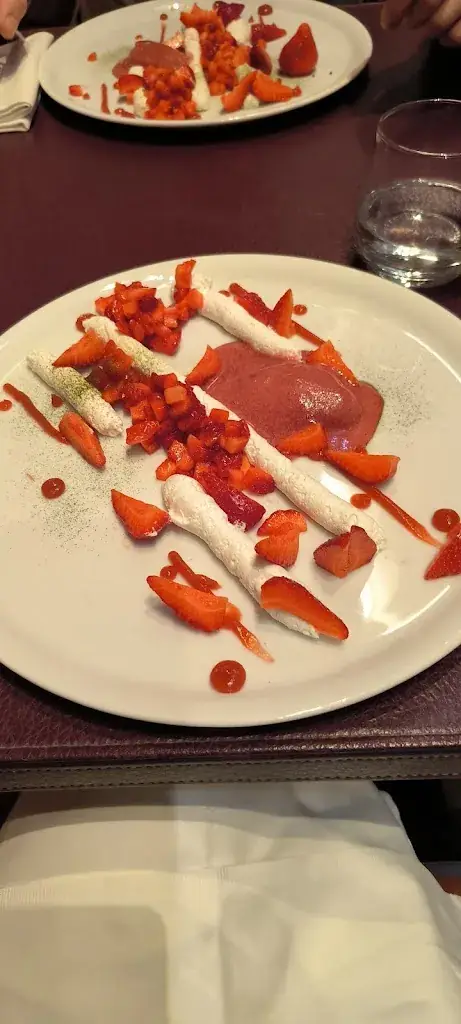 Menu_Restaurant @ Château de L'Yeuse_Châteaubernard_image_8