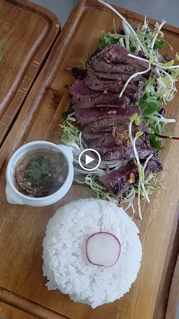 La Tonnellerie bar Restaurant Bed&Breakfast Châteauneuf-sur-Charente_Châteauneuf-sur-Charente_slider_image_2