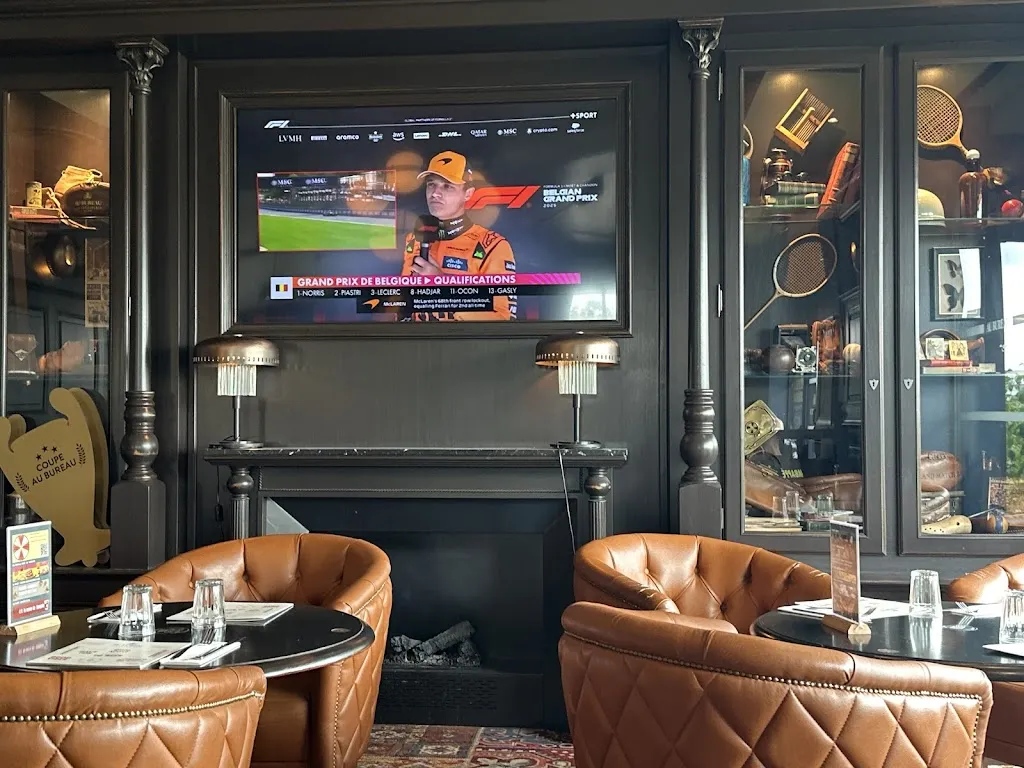 Au Bureau - Pub et Brasserie Cognac_Châteaubernard_slider_image_3