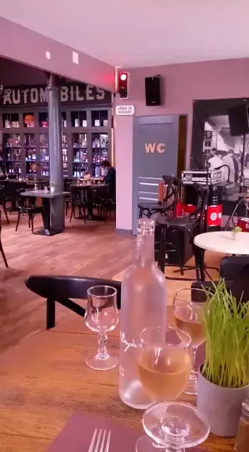 Le Garage Bar_Cognac_slider_image_2