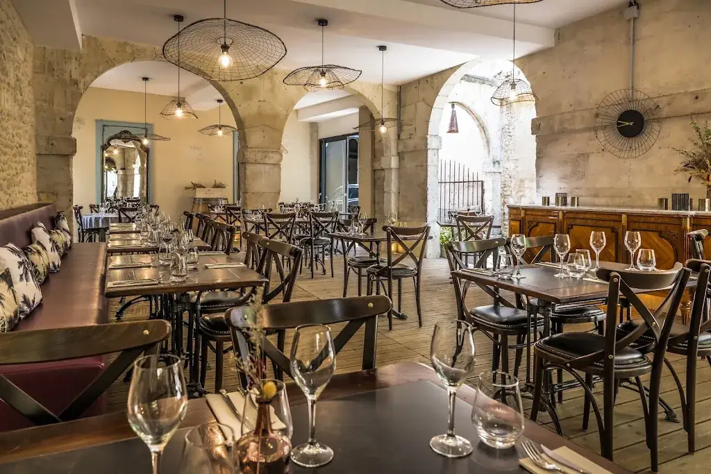 Eat&Chill - By La Belle Epoque ristorante a Cognac