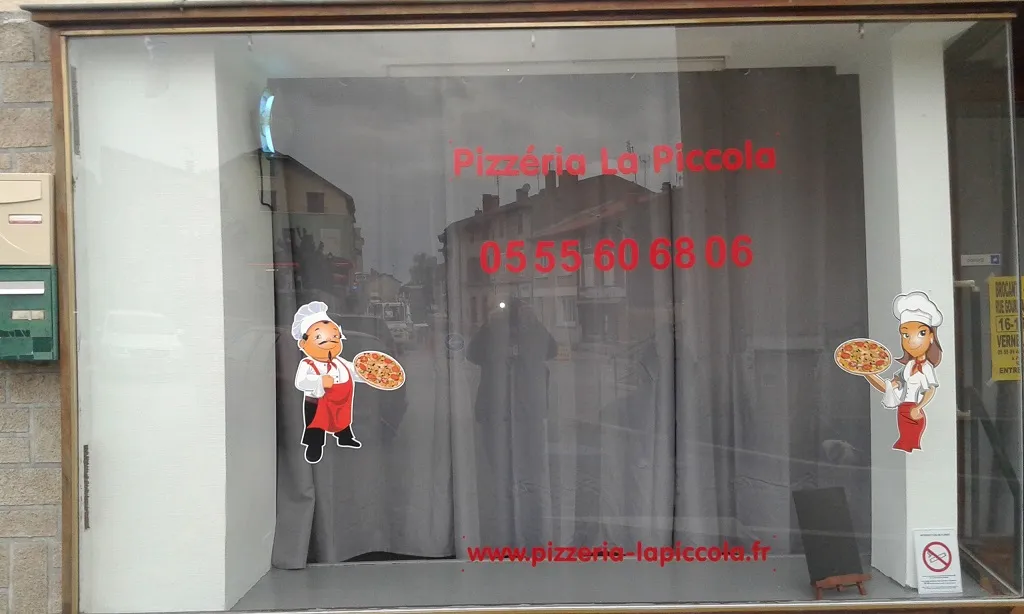 Pizzeria La Piccola restaurant in Châteauponsac