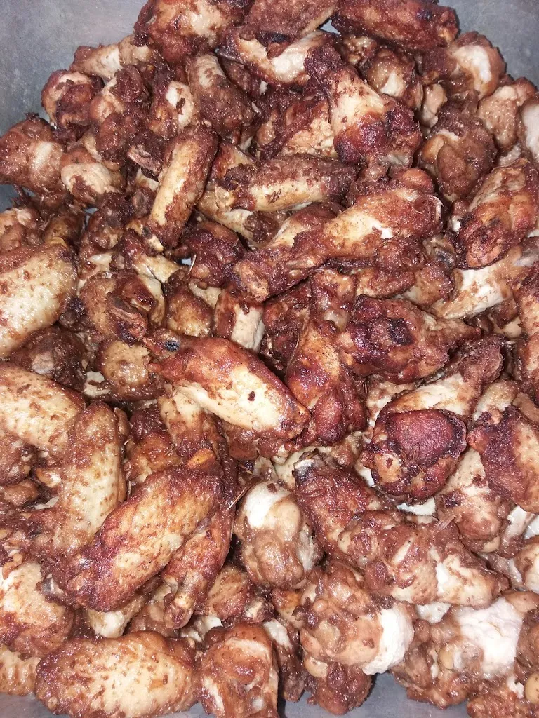 Menu_LE PTIT CREOLE_Châtillon-sur-Thouet_image_4