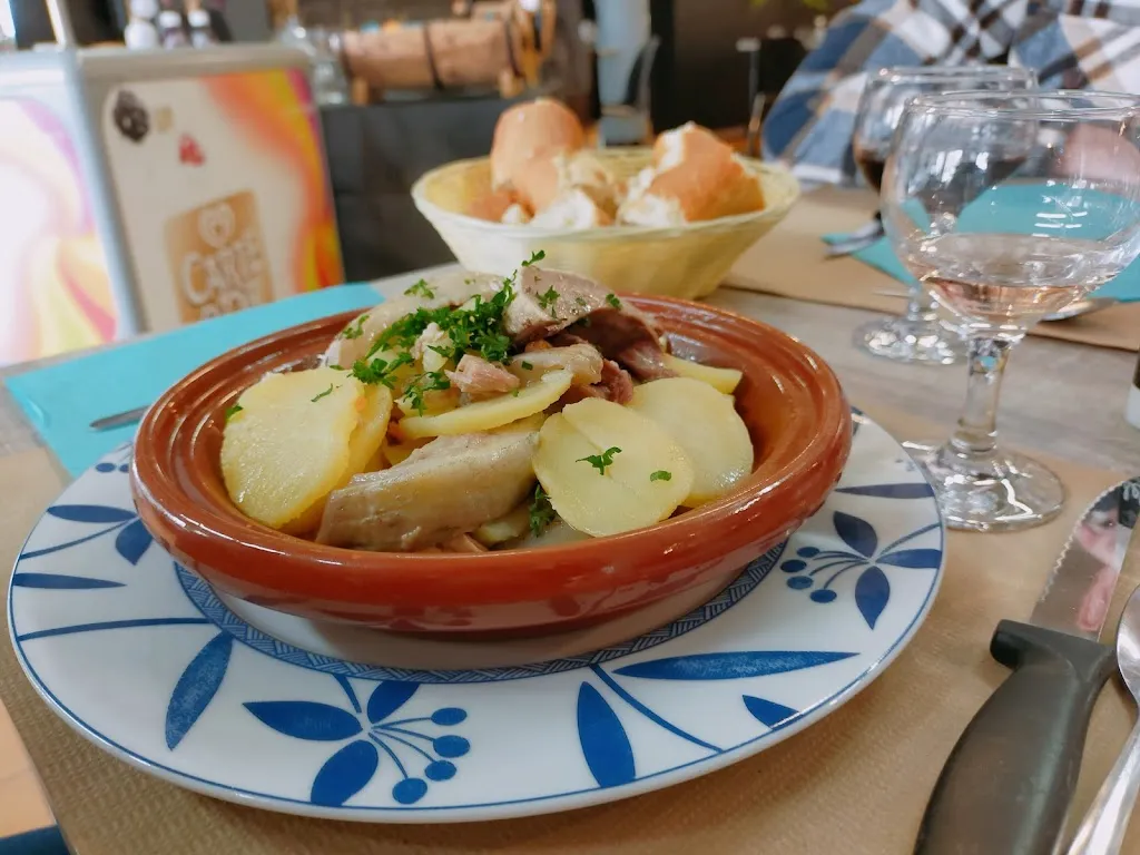 Brigitte Grosjean_Brasserie LE PELICAN_Parthenay_review