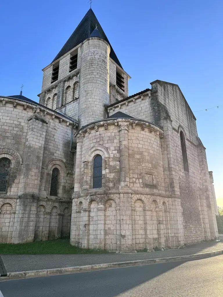 Andy Wilkins_Logis Hôtel le Lion d'Or_Chauvigny_recensione