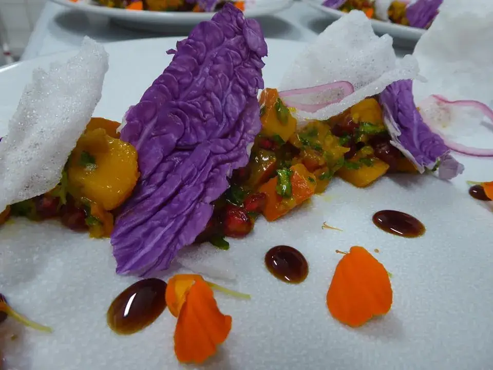 Sören Dähnrich_Zakhang_Grenoble_review