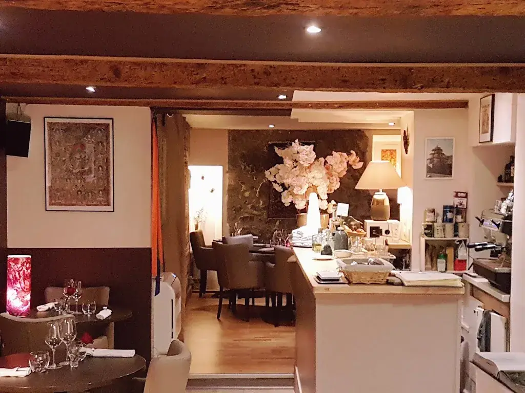 Zakhang_Grenoble_slider_image_1