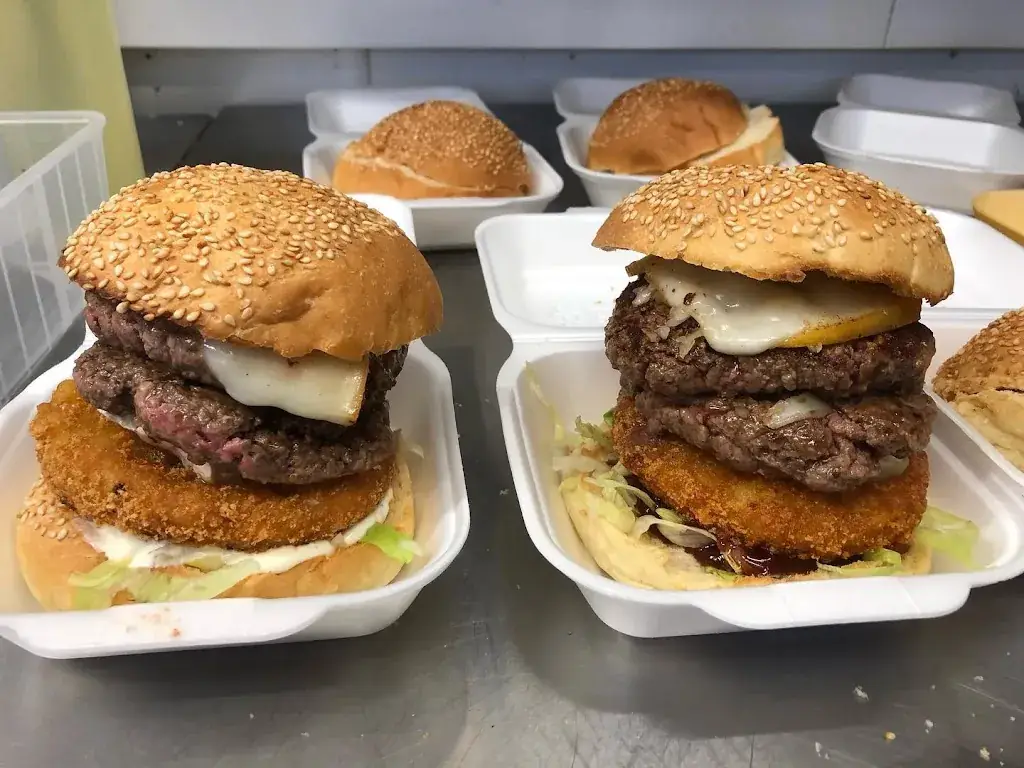 Country Burger_Chauvigny_slider_image_2